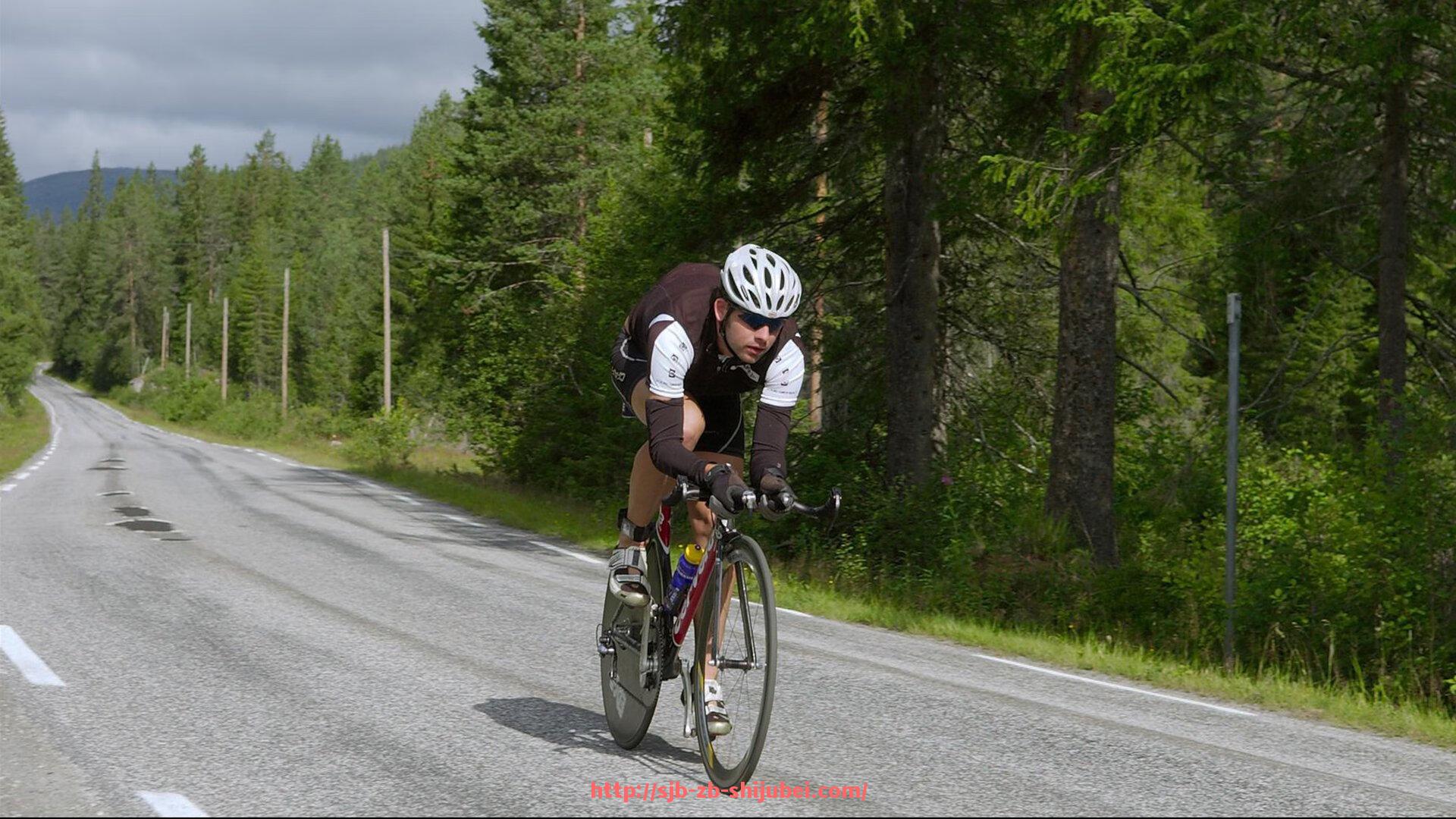 世俱杯直播-健身器材的重量与使用：如何根据体型与目标选择合适的器材重量？